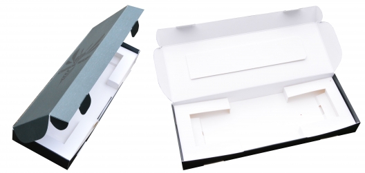 Pudełko na nóż z wkładką