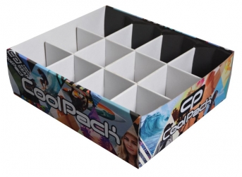 Display z kratą na bidony